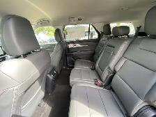 2026 Ford Explorer Active - Photo 17