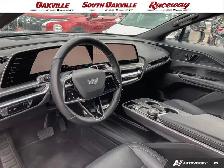 2024 Cadillac LYRIQ LUXURY | ELECTRIC | PANORAMIC SUNROOF | - Photo 13