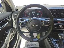 2025 Kia Seltos EX - Photo 13