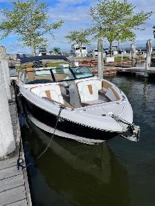 2022 Four Winns H260 ONLY 13HRS! - Photo 2