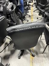 Tayco Leather Chair! - Photo 7