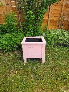 planter boxes - Photo 8