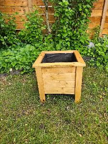 planter boxes - Photo 10