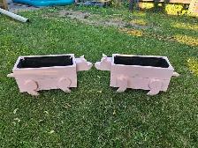 piggy planter boxes
