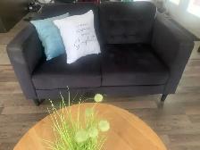 saufa et fauteuil