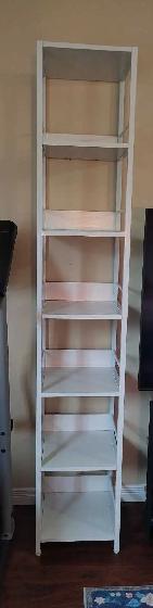 Media / storage shelves - Photo 2