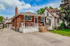 JUST LISTED in WELLAND - Parking for 5 Cars and Rental Potential - Photo 2