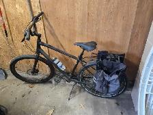 His And Hers Bikes. - Photo 4