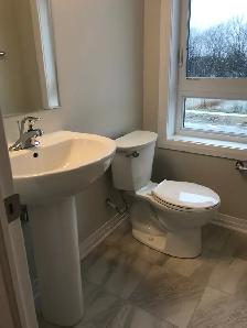 155 Thomas Slee Drive Unit 3C. $2,150   Utilities avail Aug 1st - Photo 5