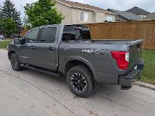 2018 Nissan Titan Pro 4X 5,6 V8 - Photo 2
