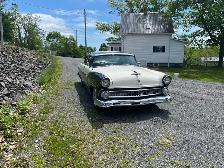 1955 Ford Fairlane/Crown Vic - Photo 2