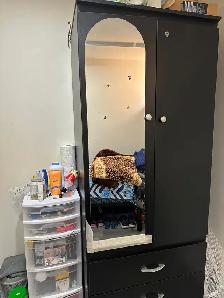 Private Furnished Basement Room onlyFor Female.All Included$500 - Photo 3