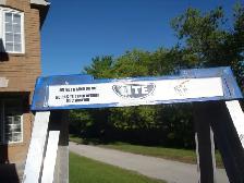 Aluminum Step Ladder 6 Feet - Photo 2