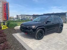 2022 Jeep Cherokee Trailhawk $186.01 Bi-Weekly