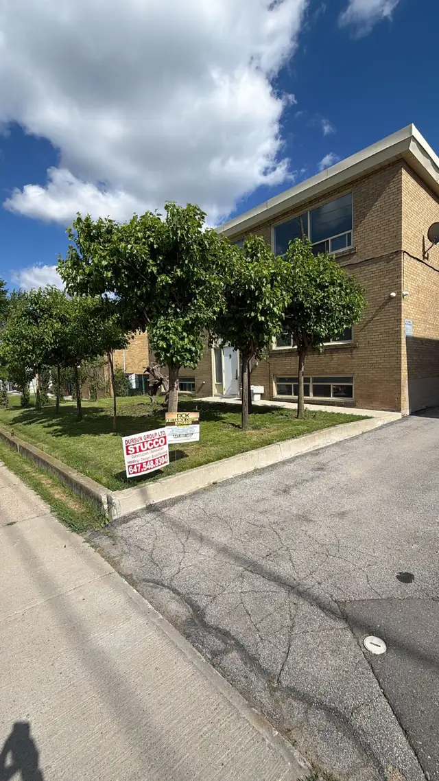 Newly Renovated 2 Bedroom 1 Bathroom Apartment
