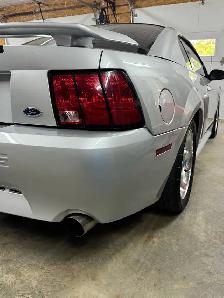 Mustang gt 2003 - Photo 2