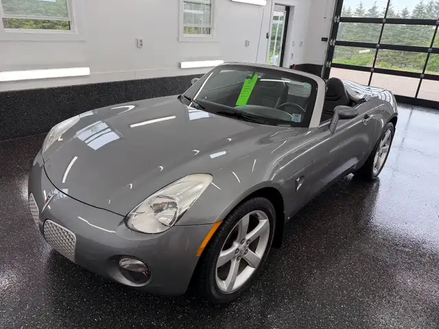 2006 pontiac solstice convertible Only 78,000