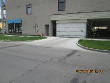 FANTASTIC OPPORTUNITY! LARGE 2BR 2BATH WALK TO SB HOSPITAL - Photo 14
