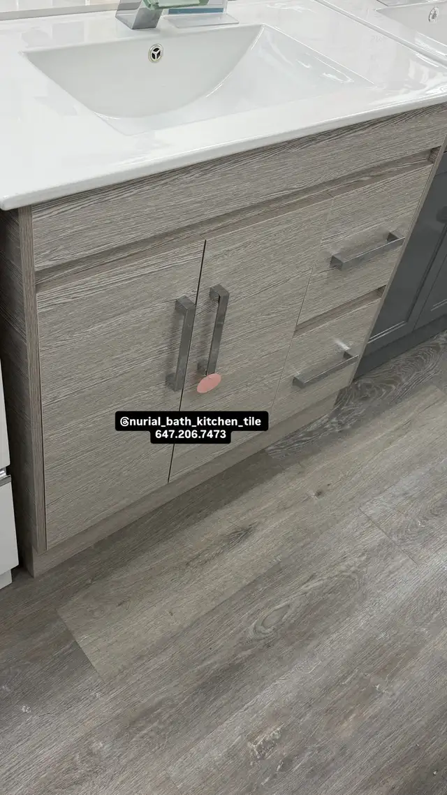 Vanity, Bathroom Vanity, Mirror l, Faucet