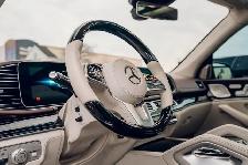 Location d'autos de luxe - Mercedes-Benz GLS 600 - 2023 - Photo 7