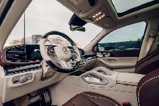 Location d'autos de luxe - Mercedes-Benz GLS 600 - 2023 - Photo 10