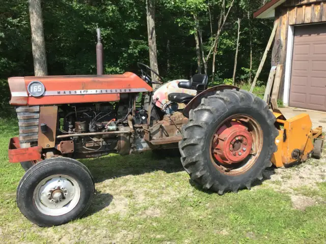 Massey Ferguson 165 Tractor