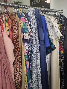 Prom dresses! - Photo 3