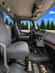 2005 Freightliner M2 Tandem Grain Truck – CAT C7 – $84,900 - Photo 10