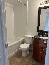 Cozy downtown living. Studio/1 Bedroom/2 Bedroom. Pet friendly! - Photo 4