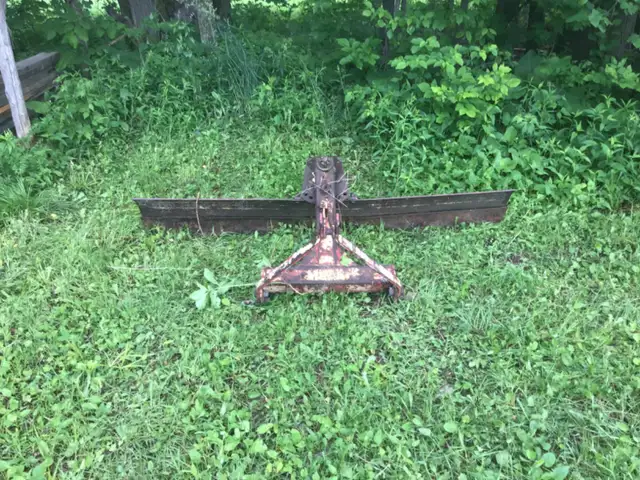 Tractor blade