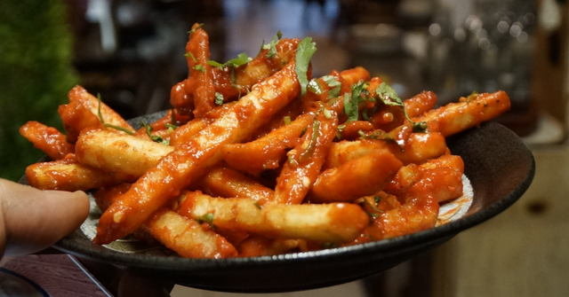 WANTED prep cook /cook full time /dishwasher