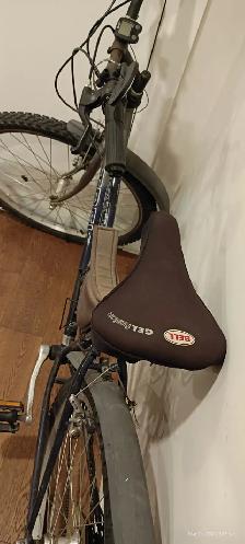 Mountain Bike adult size rides nice - Photo 2