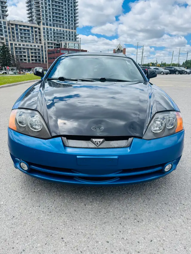 2004 Hyundai Tiburon Sport Manual ( LOW KM )