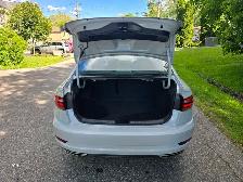 2019 Volkswagen Jetta Execline Nav ,Remote Start Sunroof ,Leathe - Photo 8
