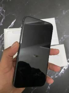 iPhone 11 256GB Unlocked - Excellent Condition! - Photo 2