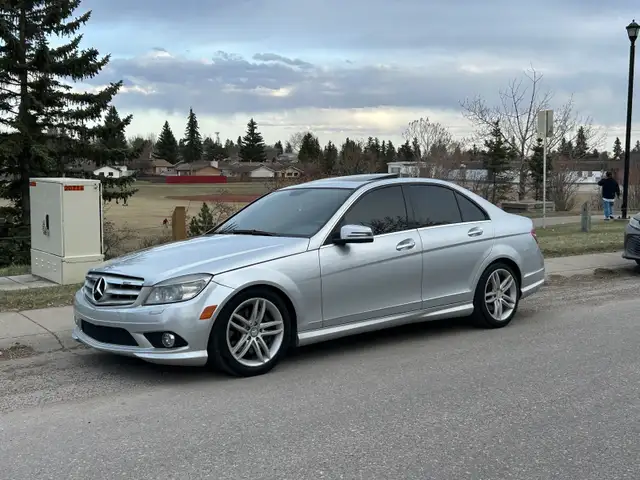 2010 MERCEDES-BENZ C300 4MATIC AWD SEDAN