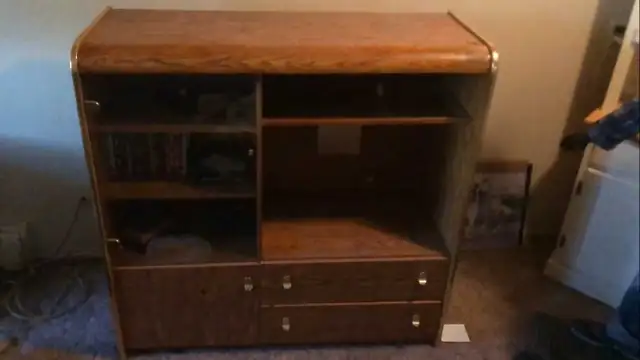 Free Entertainment Unit