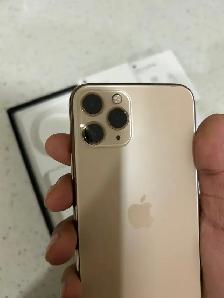 iPhone 11 PRO 256GB Unlocked - Mint Condition! - Photo 7