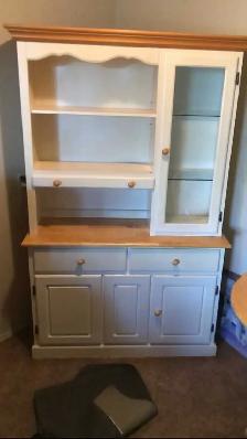 Free Shelving Unit