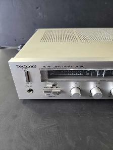 Technics SA-203 FM AM Receiver - Photo 2