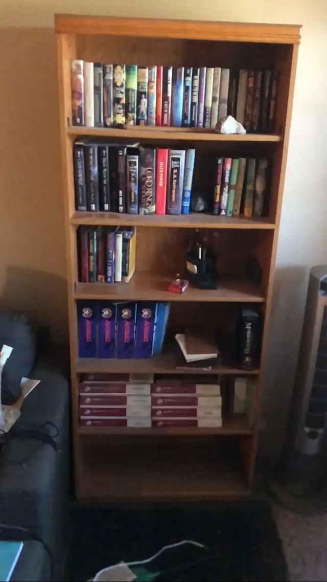Free Bookshelf - First come first serve