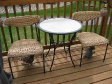 Patio Table & Chairs - Photo 2