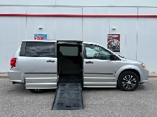 2012 Dodge Grand Caravan SE-WHEELCHAIR ACCESSIBLE VAN-WARRANTY - Photo 2