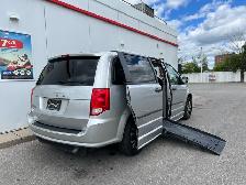 2012 Dodge Grand Caravan SE-WHEELCHAIR ACCESSIBLE VAN-WARRANTY - Photo 10