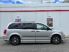2012 Dodge Grand Caravan SE-WHEELCHAIR ACCESSIBLE VAN-WARRANTY - Photo 11