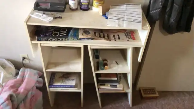 Free Shelving Unit - lots of free stuff here