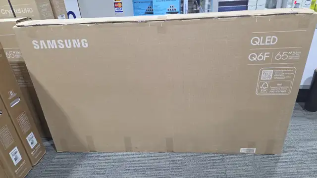 SAMSUNG 65' Q6F QLED Smart TV