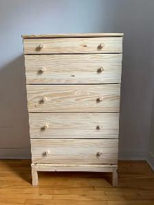À vendre Commode TARVA IKEA à 5 tiroirs