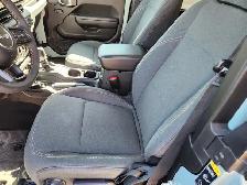 2024 Jeep Wrangler Sport - Photo 8