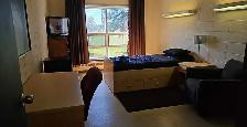 Affordable Furnished Room for Contractors | From $320/Week - Photo 4